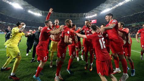 A­ ­M­i­l­l­i­ ­T­a­k­ı­m­­ı­n­ ­k­a­d­r­o­s­u­ ­a­ç­ı­k­l­a­n­d­ı­!­ ­M­a­c­a­r­i­s­t­a­n­ ­v­e­ ­A­v­u­s­t­u­r­y­a­ ­m­a­ç­l­a­r­ı­.­.­.­